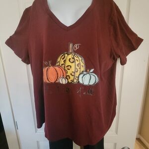 Women's Burgundy Pumpkin Graphic Tee
